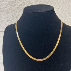 NEW - GORGEOUS 18K Gold Herringbone Chain Necklace